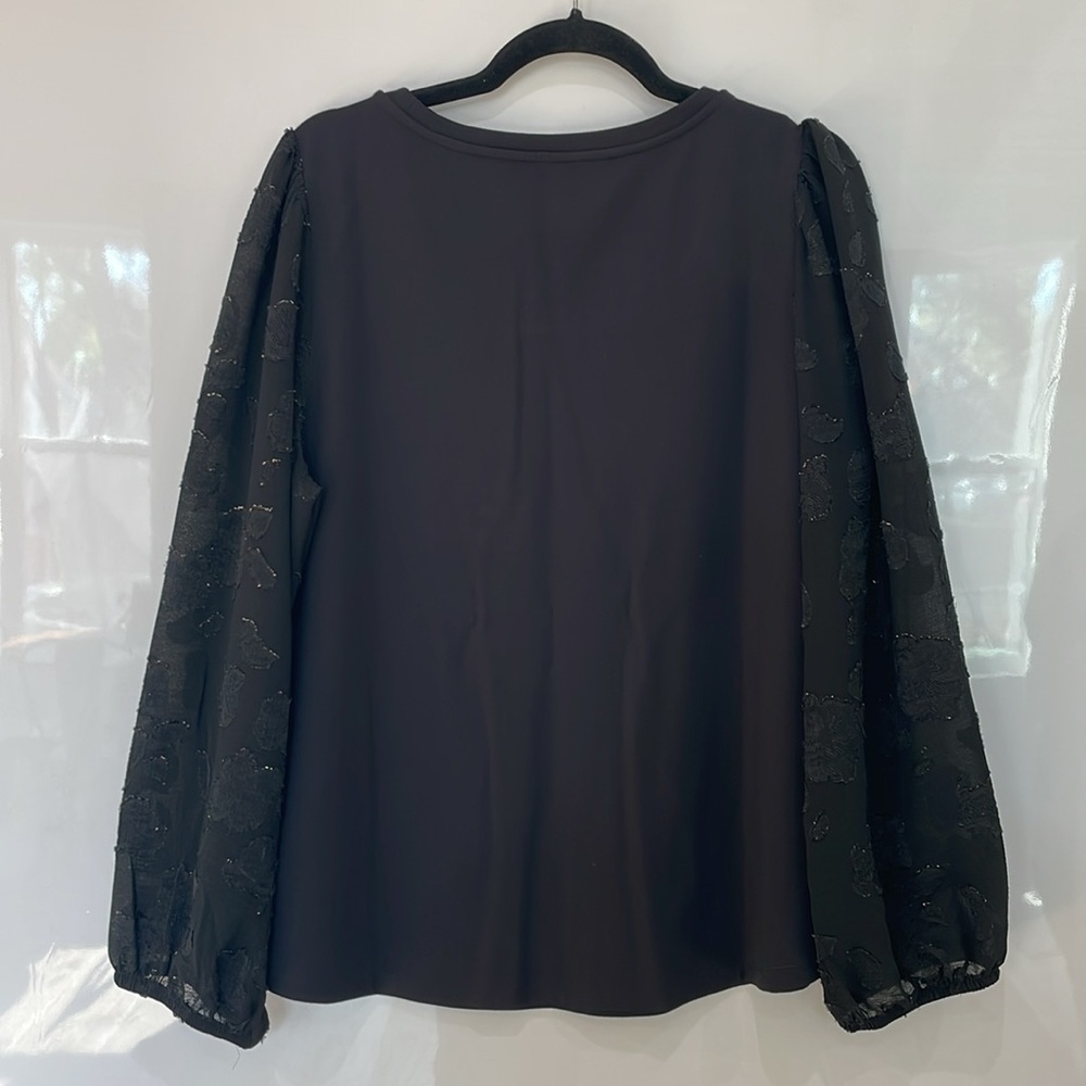 Soft Surroundings Black Solid Shirt With Lace Puff Sleeve Style 2FZ37 Sz Large - Picture 5 of 8